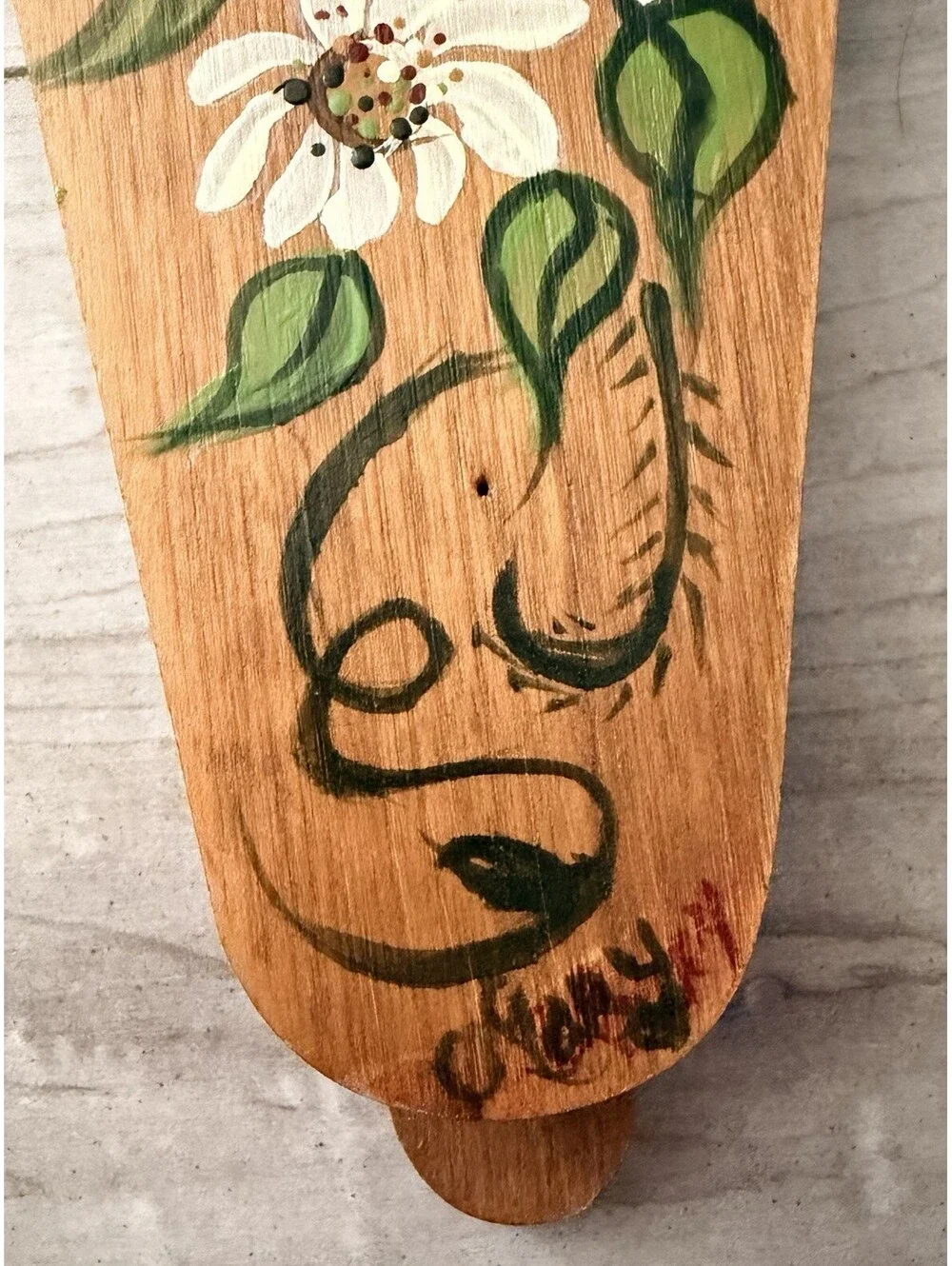 Vintage Wood Scissors Holder Flowers,Hand Painted Wall Hanger Farmhouse Cottage